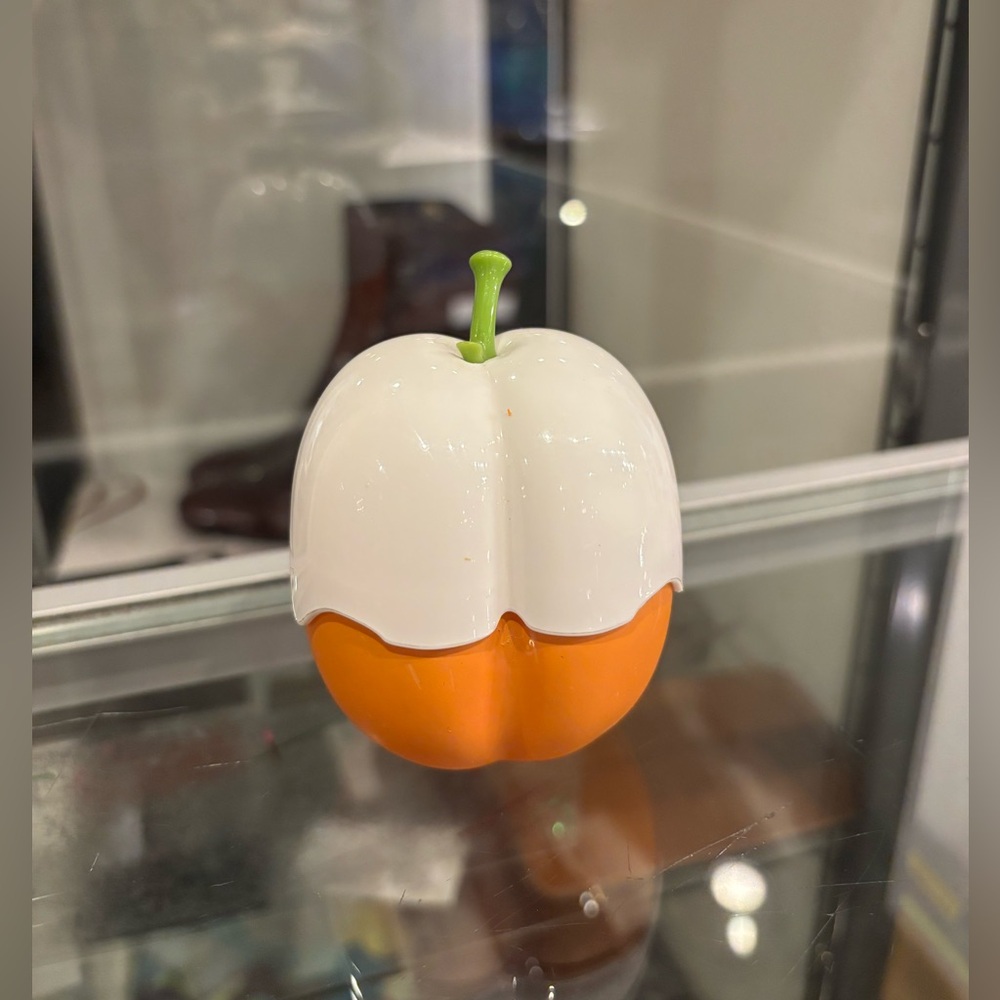 Kimoji Peach Perfume 1.7 fl oz